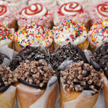 Load image into Gallery viewer, Assorted Cupcakes